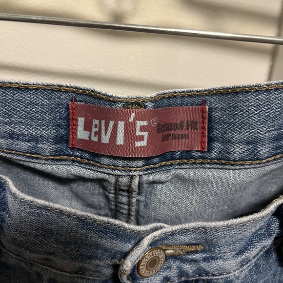 Levi 550, Waist 30, length 26 - Picture 2 of 3